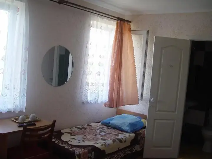 Керчь: Deaz Hotel