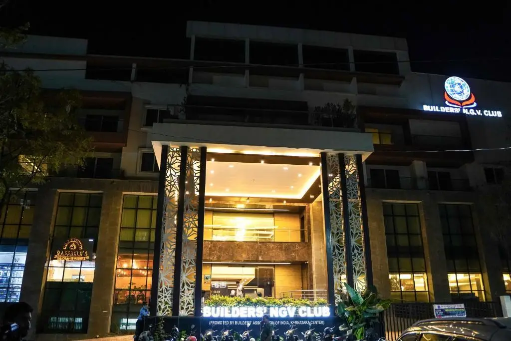 Bngv Mystic Premier Hotel — фото 1