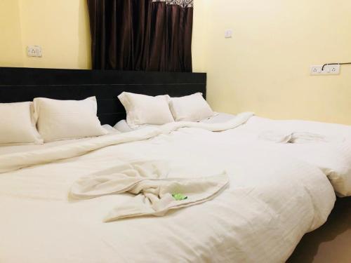 Бага: Mehar Rooms