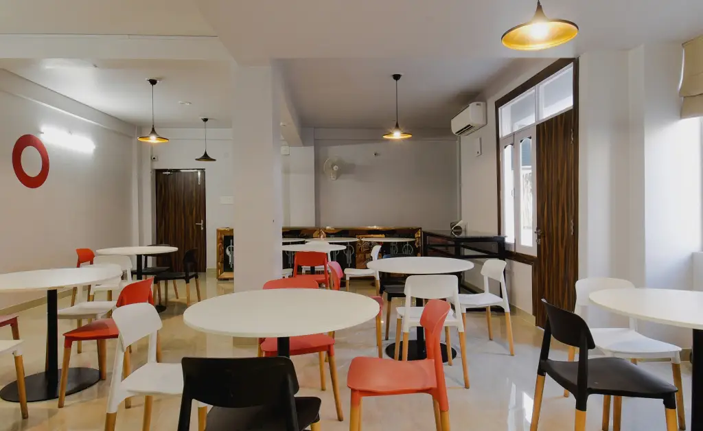 Патна: OYO 40963 Townhouse 404 Vidya Vihar