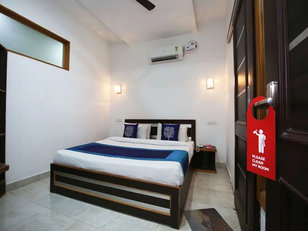 Зиракпур: OYO 9956 Hotel Pelican Inn
