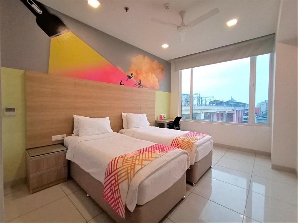 Нойда: Ginger Noida Sector 63, New