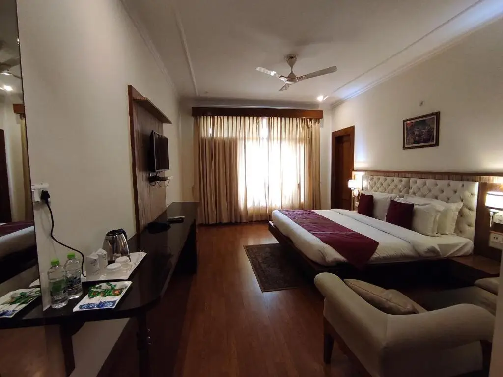 Наинитал: Aaroham The Watergate Hotel Bhimtal