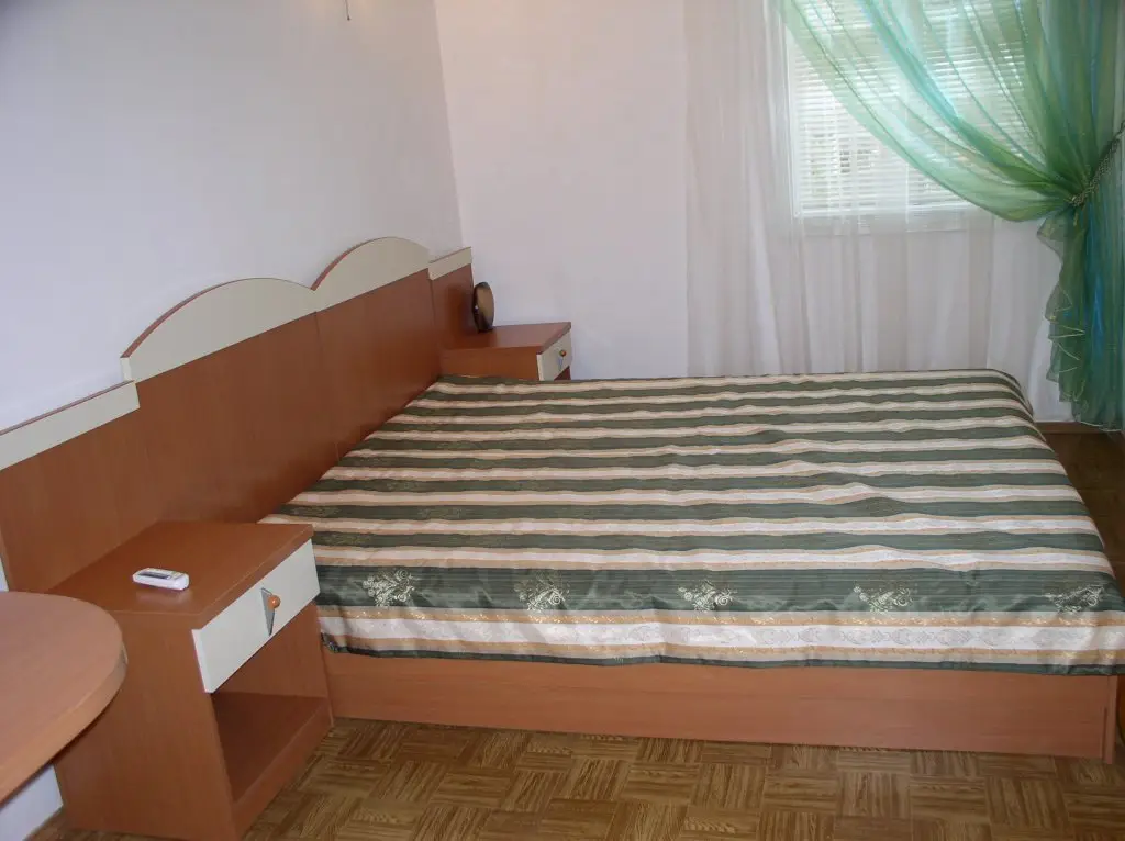 Судак: Dostluk