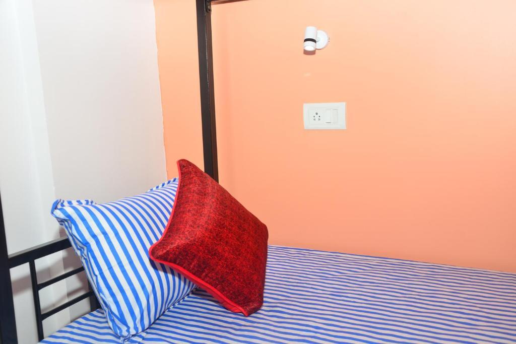 Бхубанешвар: Tranquil Budget Room