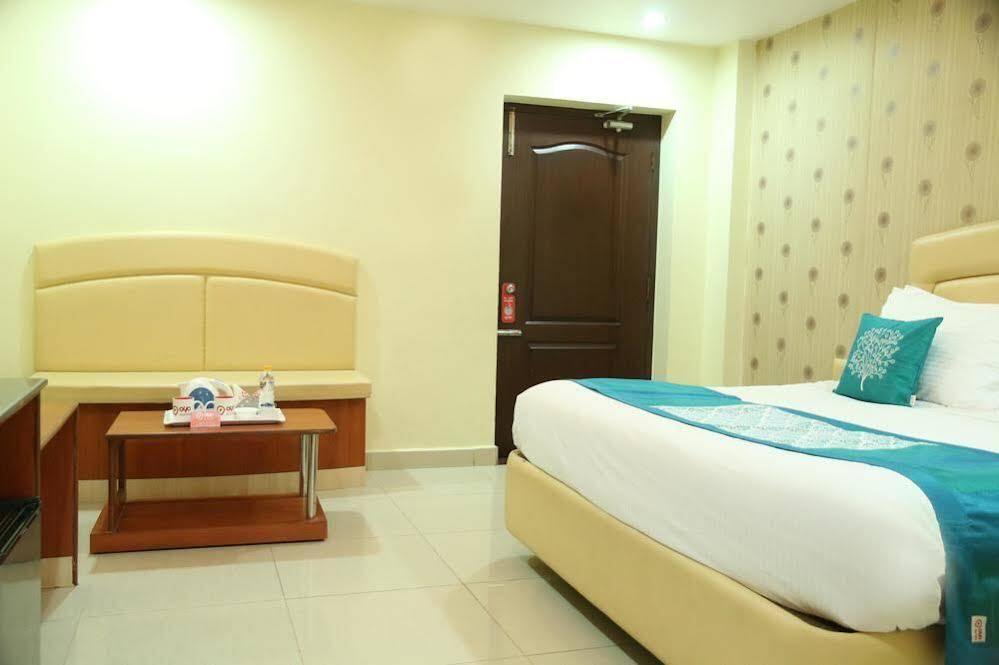 Тирупати: OYO Rooms Chandragiri Fort Srivari Mettu