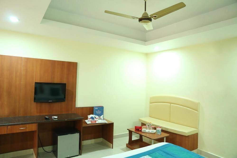 Тирупати: OYO Rooms Chandragiri Fort Srivari Mettu