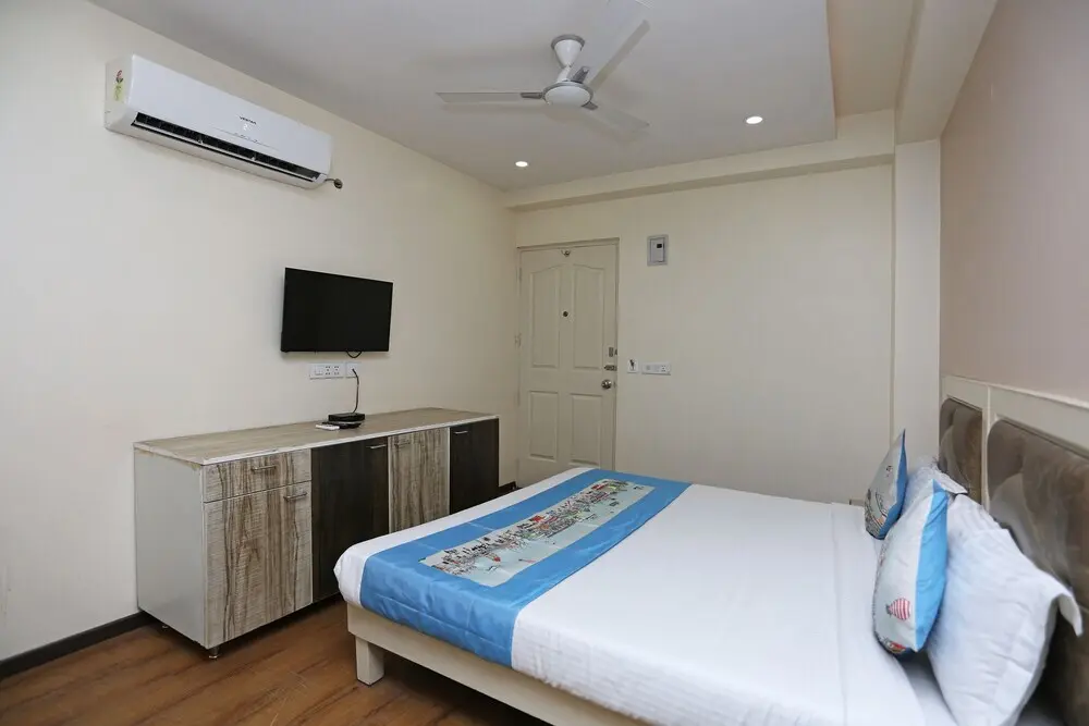 Нью-Дели: OYO 9029 Hotel Grand Shoba