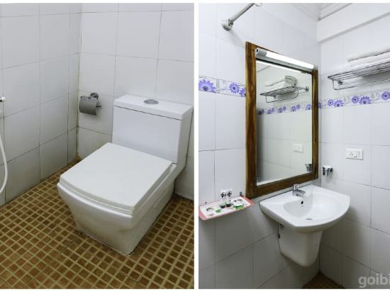 Чираккал: Oyo 28725 Sneha Inn Business Class