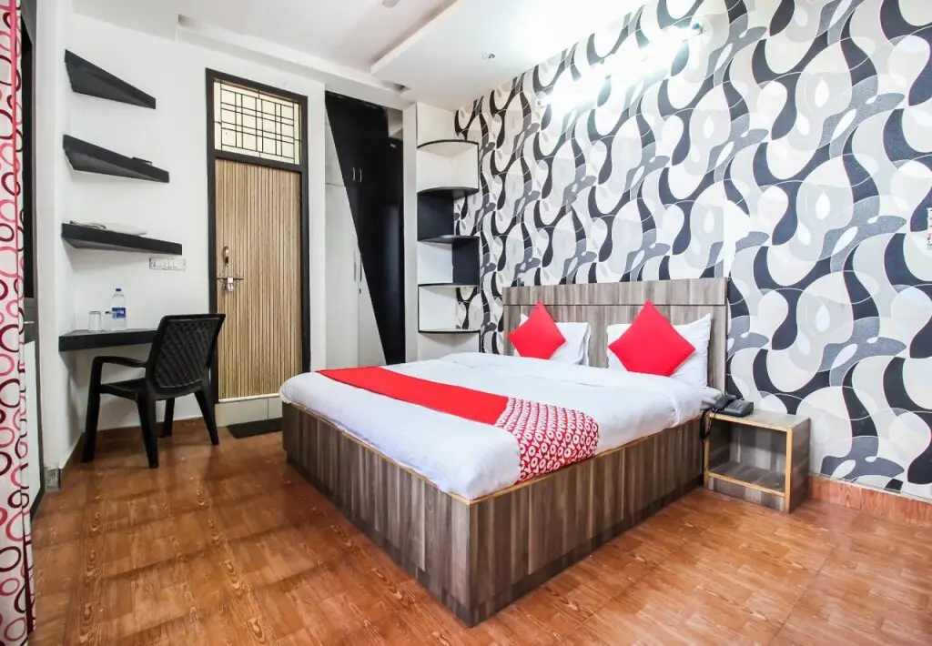 Алвар: Oyo 24075 Galaxy Guest House