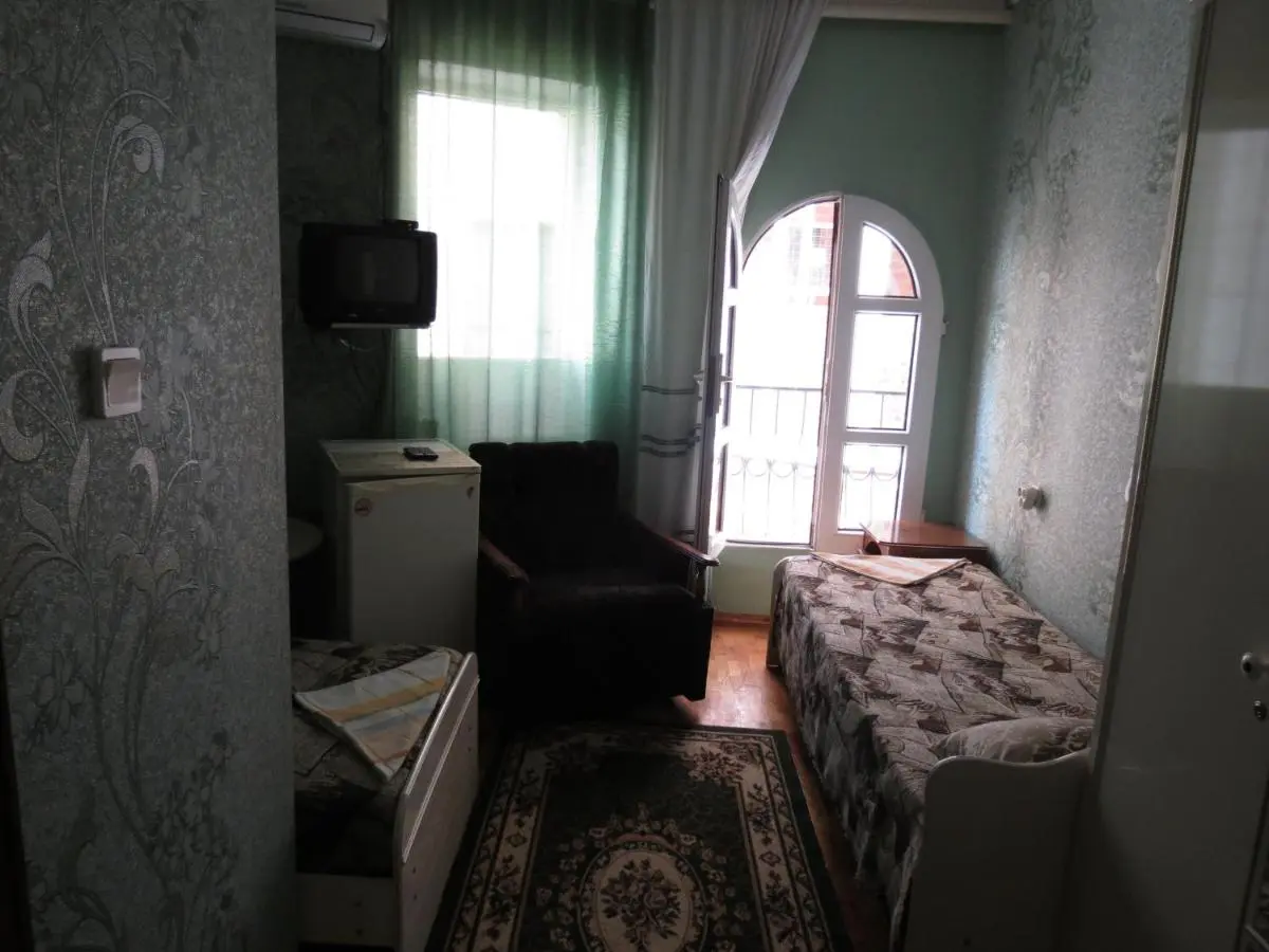 Анапа: Guesthouse Ostrovok