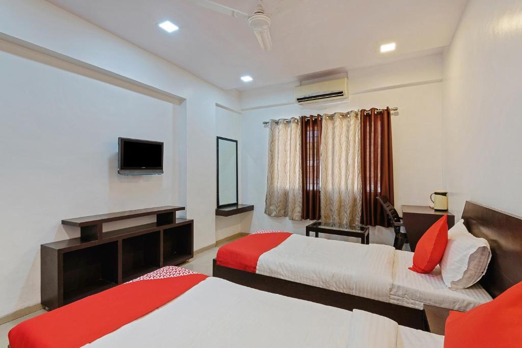 Аурангабад: OYO 24115 Flagship Hotel Rajwada