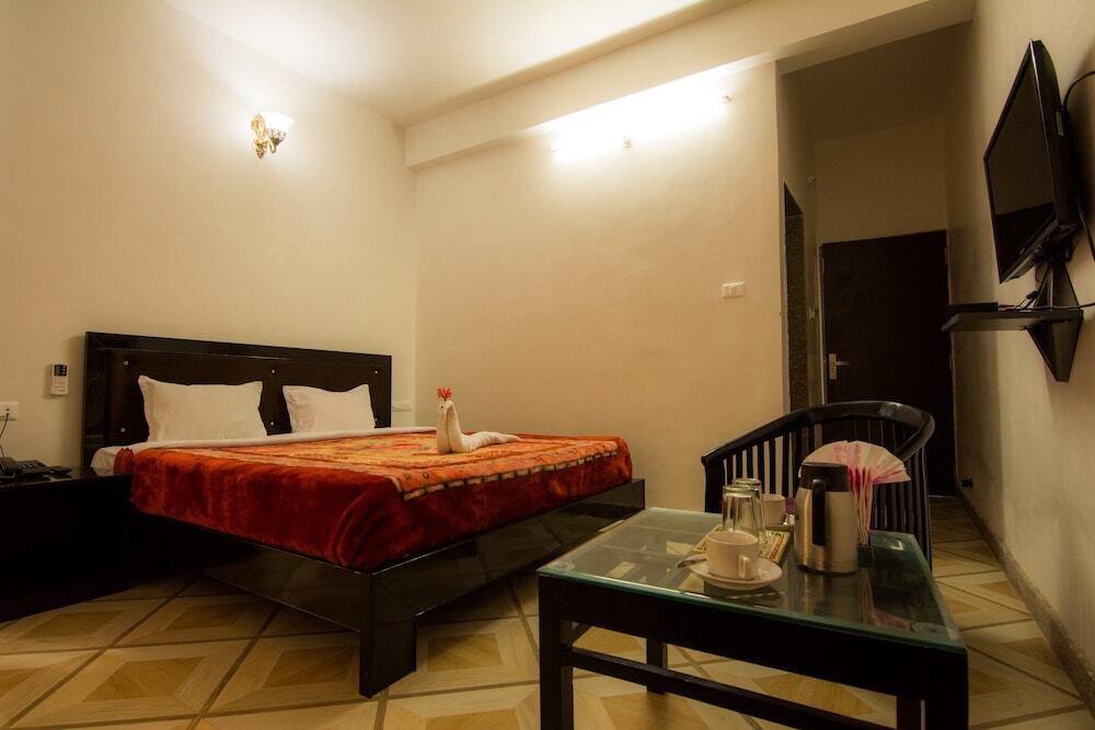 Садри: V Resorts Lake Alpi Kumbhalgarh