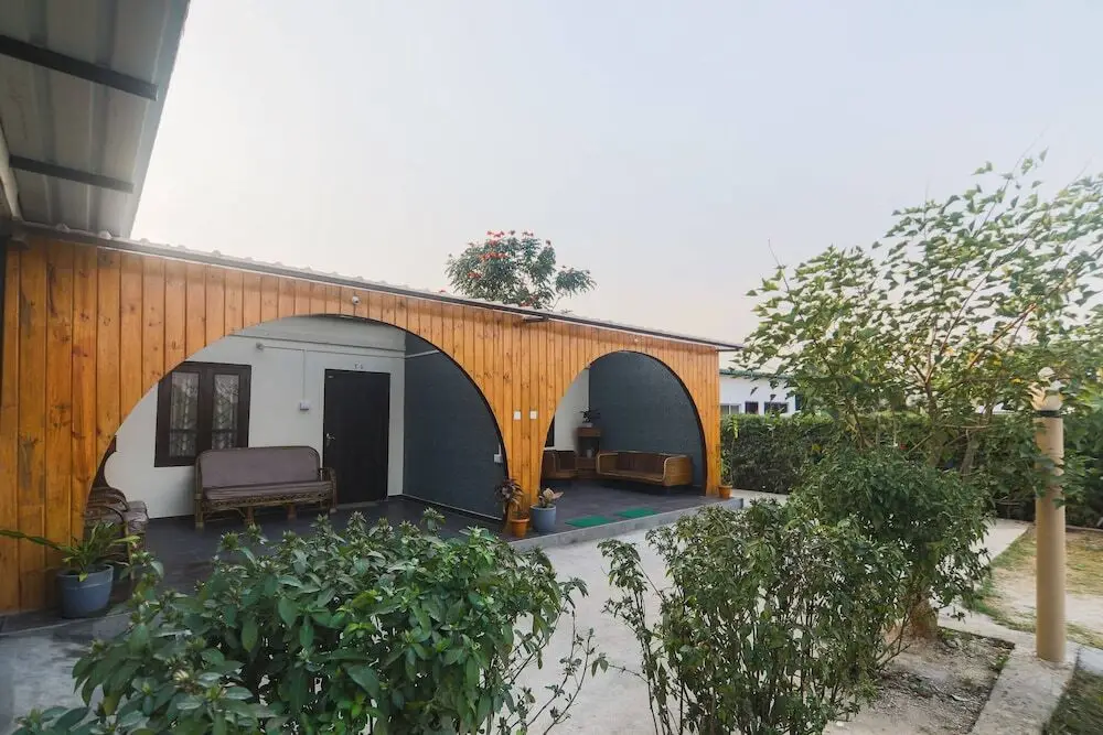 Гувахати: Oyo 19040 Zisuku Villa And Resort