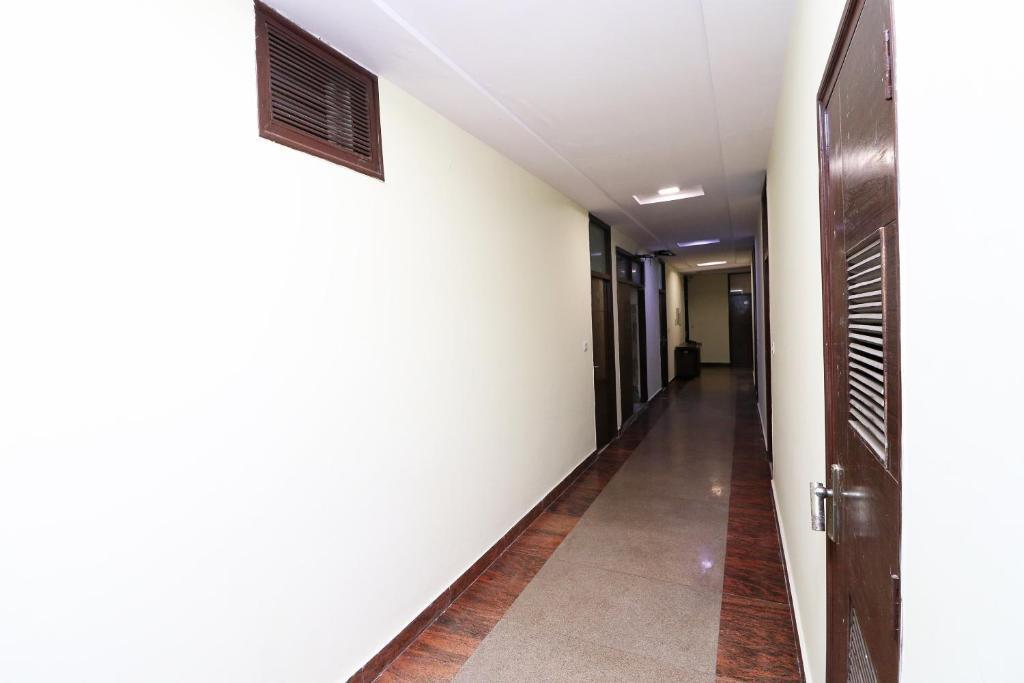 Агра: OYO 16147 Hotel Jyoti Continental Agra
