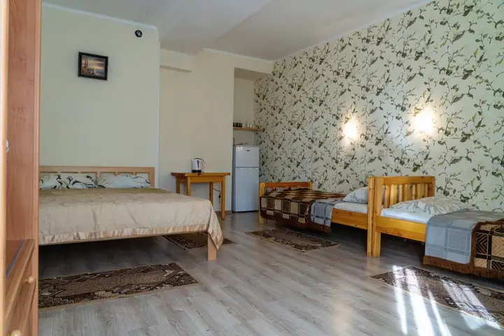 Коктебель: Гостевой Дом Prohlada Green
