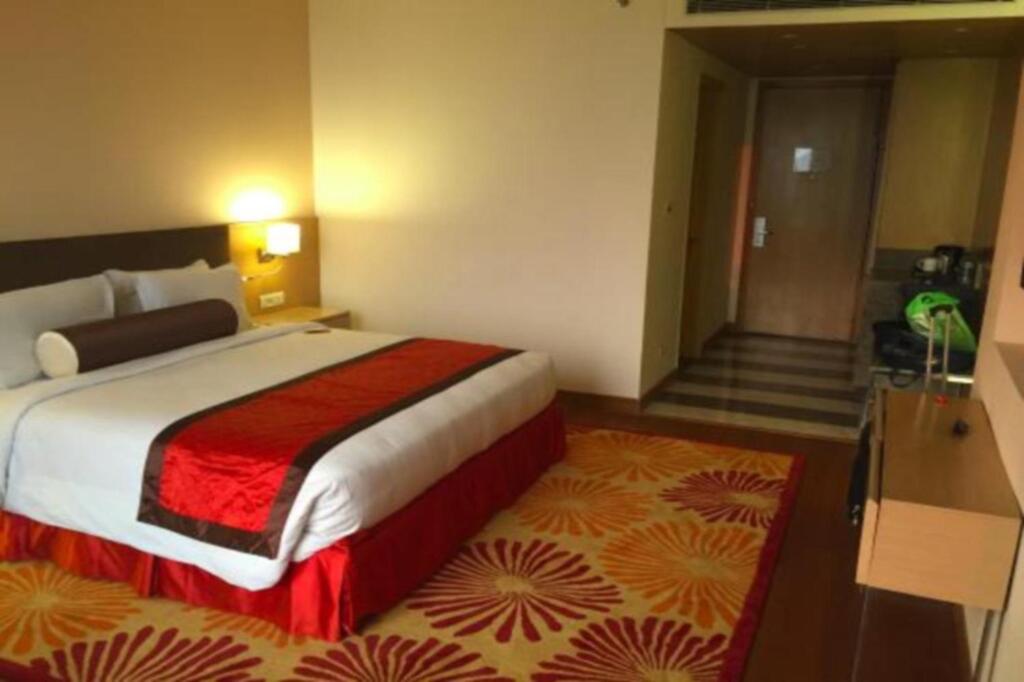Мератх: Country Inn & Suites By Carlson Meerut