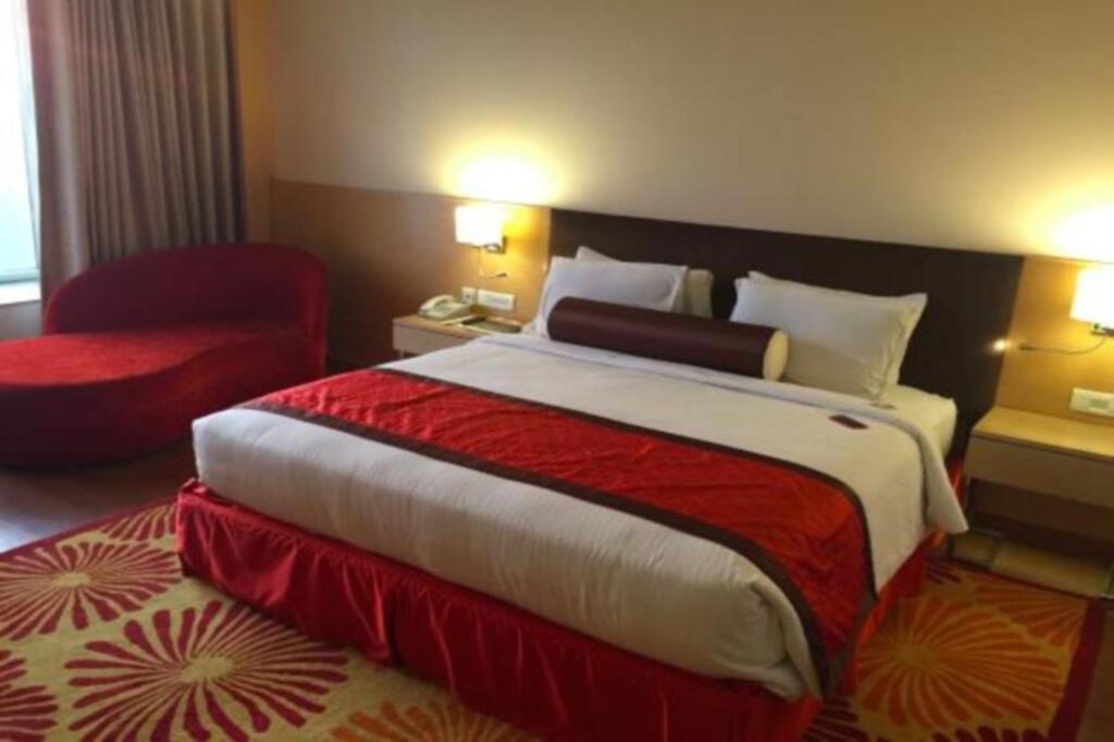 Мератх: Country Inn & Suites By Carlson Meerut