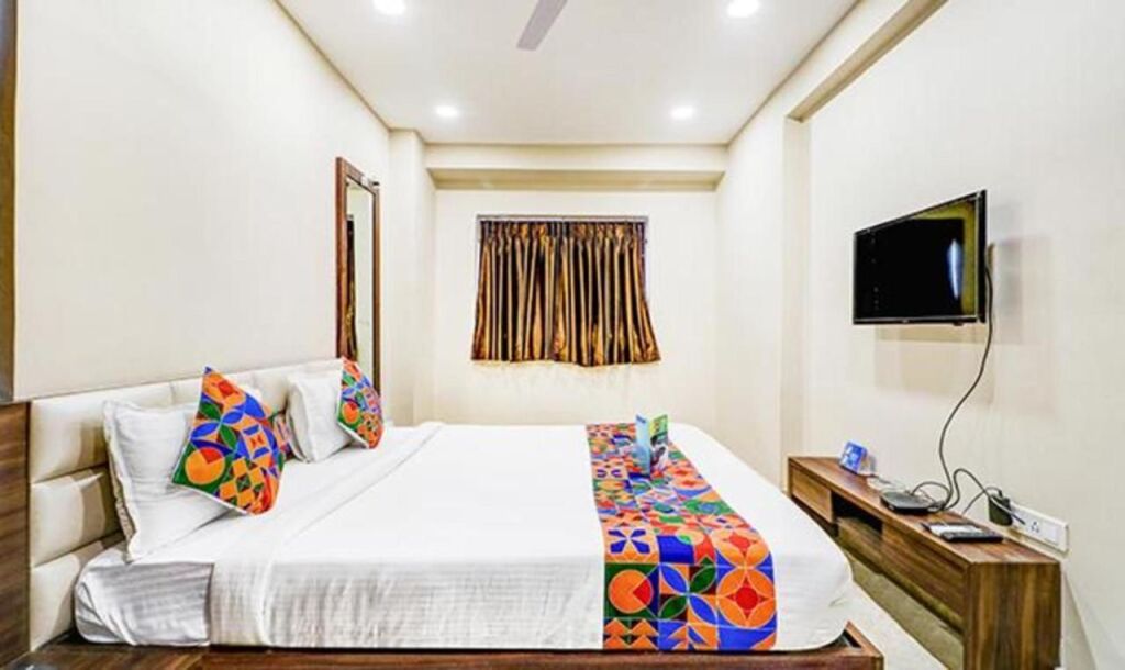 Колката: Fabhotel Carnival
