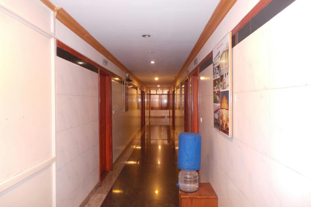 Бангалор: Hotel Deva Residency