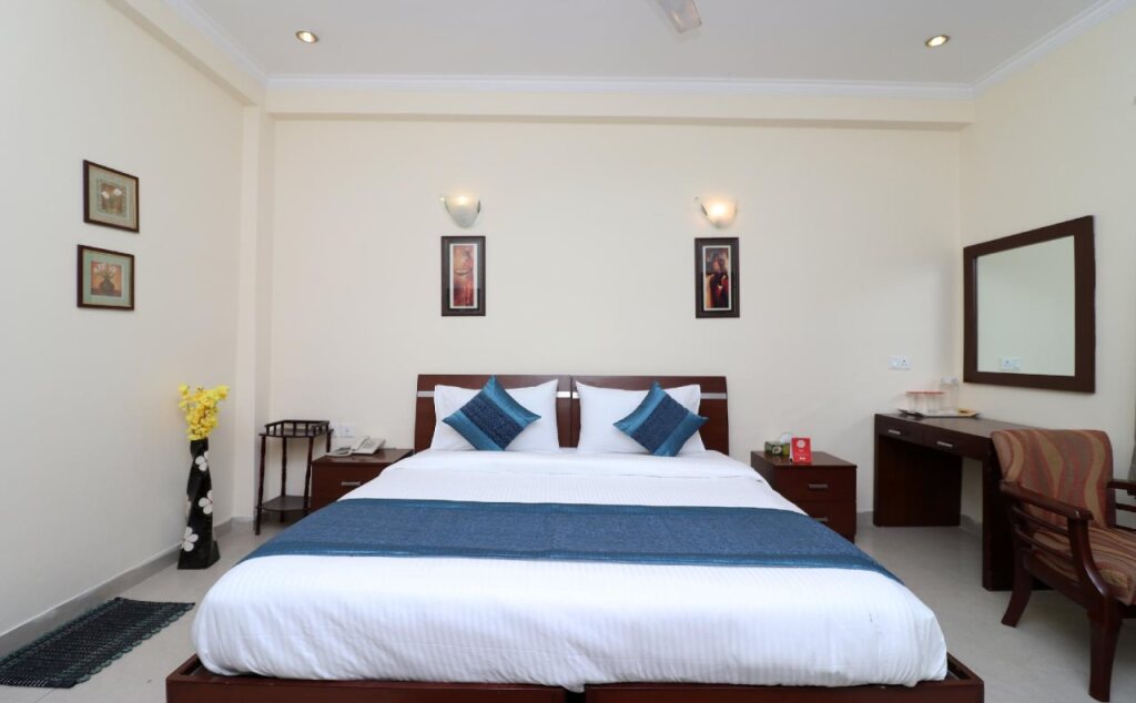 Гуруграм: Hotel Krishna Inn by OYO Rooms
