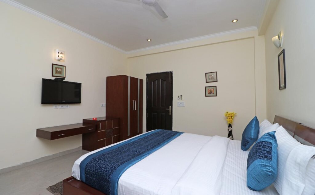 Гуруграм: Hotel Krishna Inn by OYO Rooms