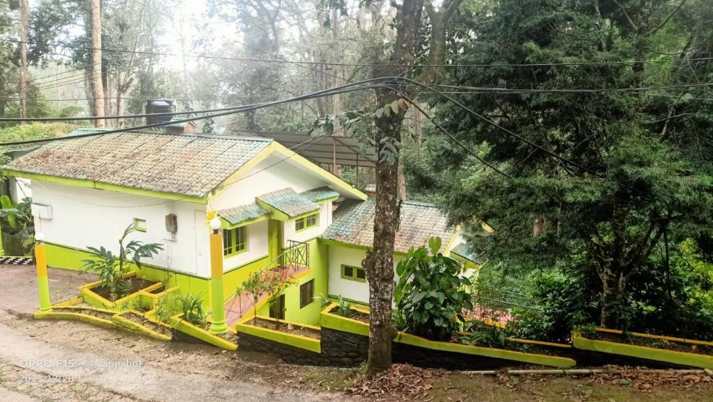 Woodpecker Resort Munnar — фото 1
