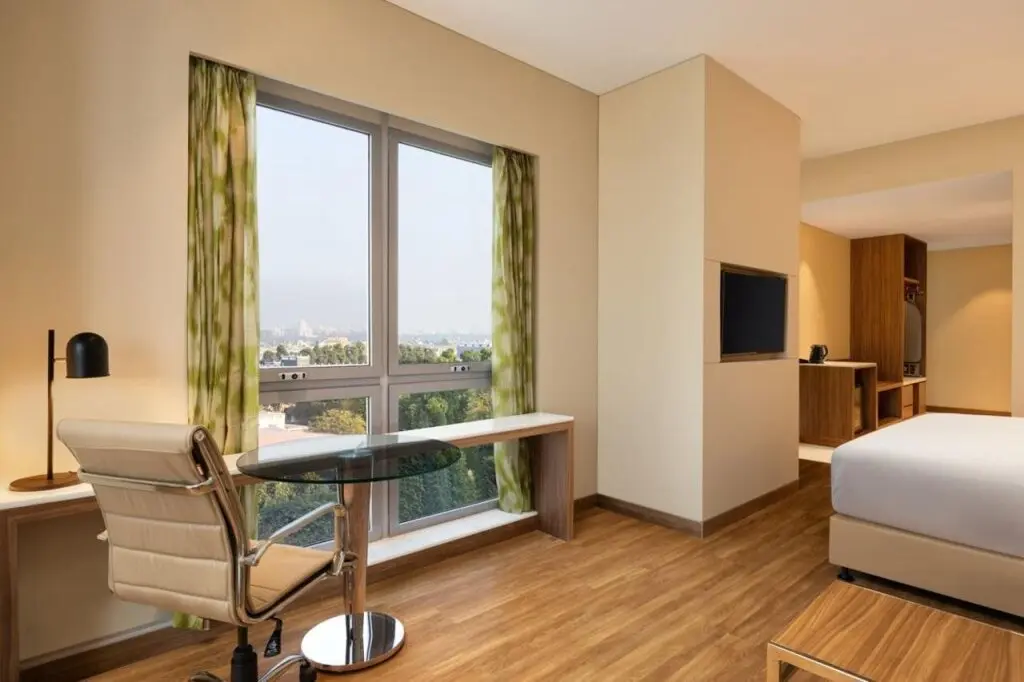 Агра: Fairfield by Marriott Agra