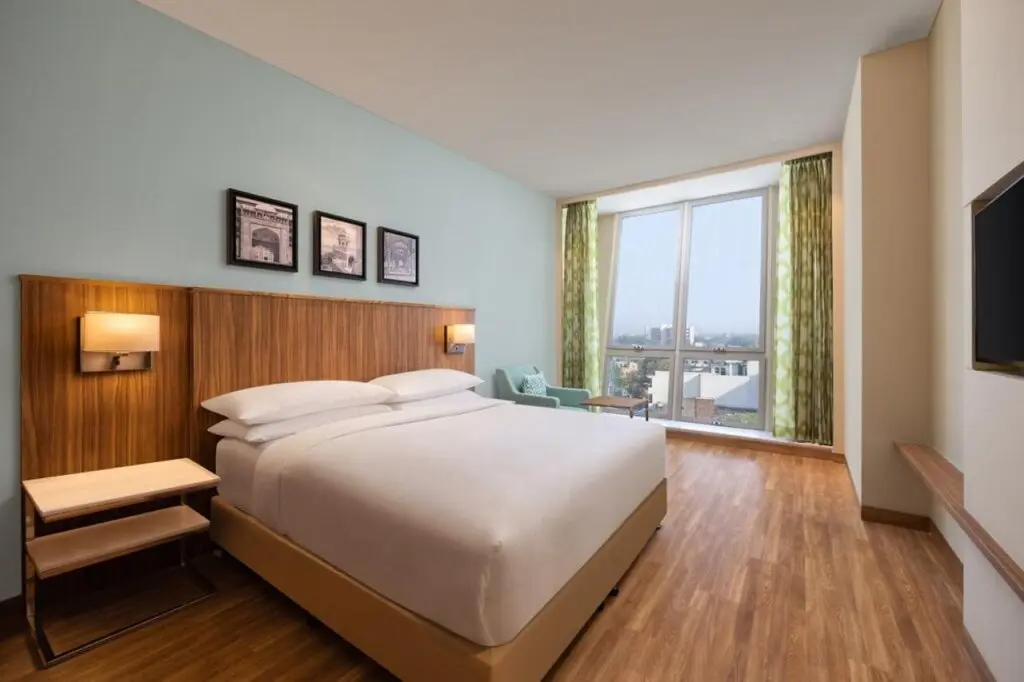 Агра: Fairfield by Marriott Agra
