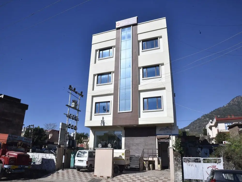 Hotel Triund Regency by OYO Rooms — фото 1