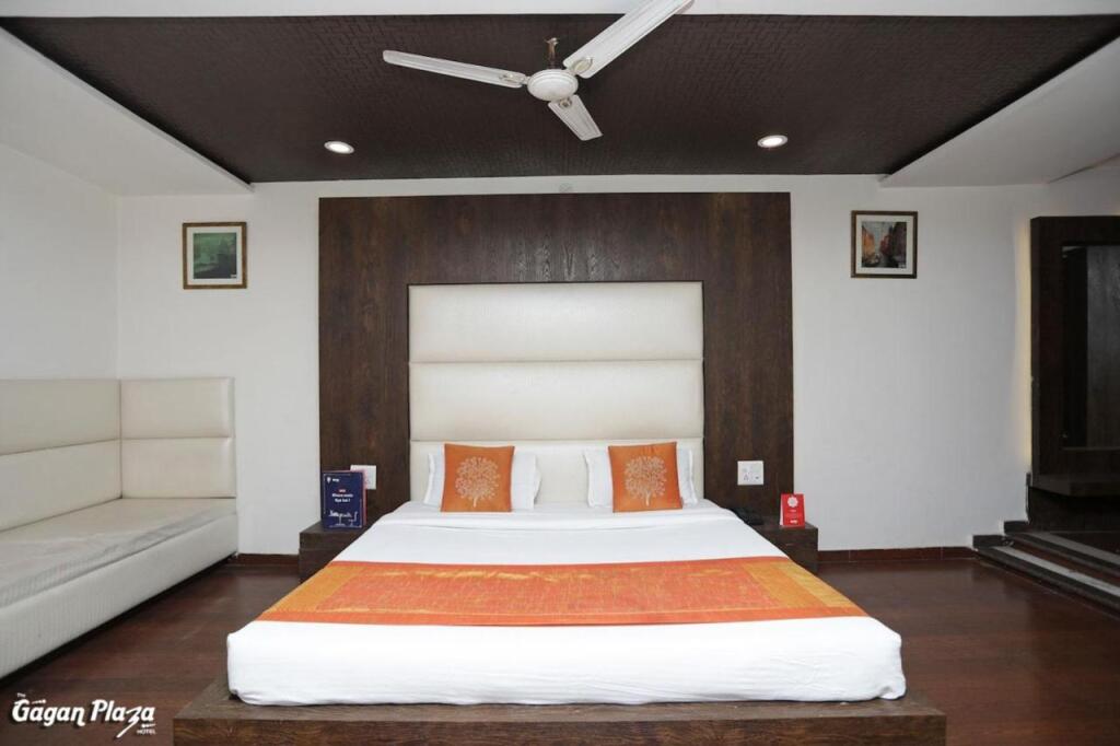 Канпур: Hotel Gagan Plaza