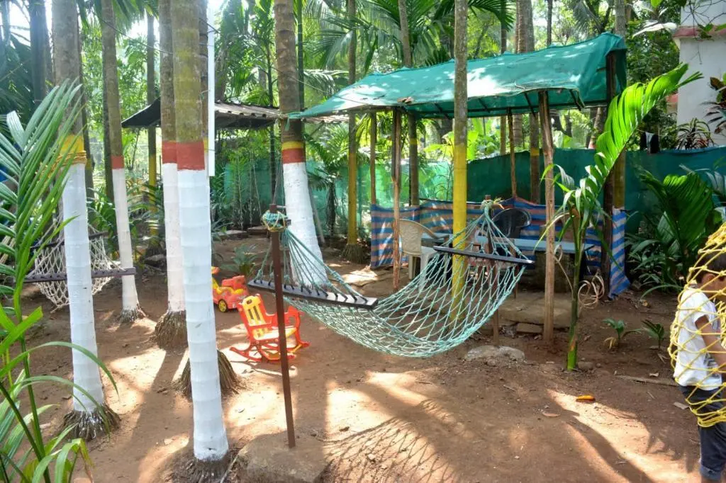 Киим: Ballaleshwar cottage