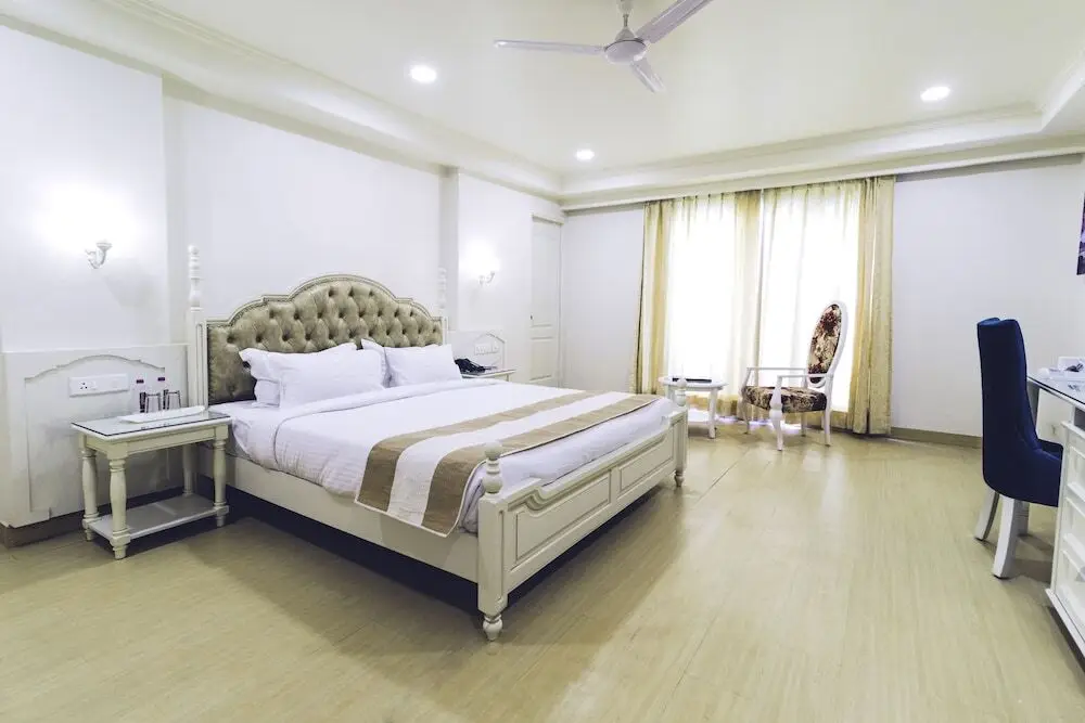 Джайпур: Cygnett Lite Grand, jaipur