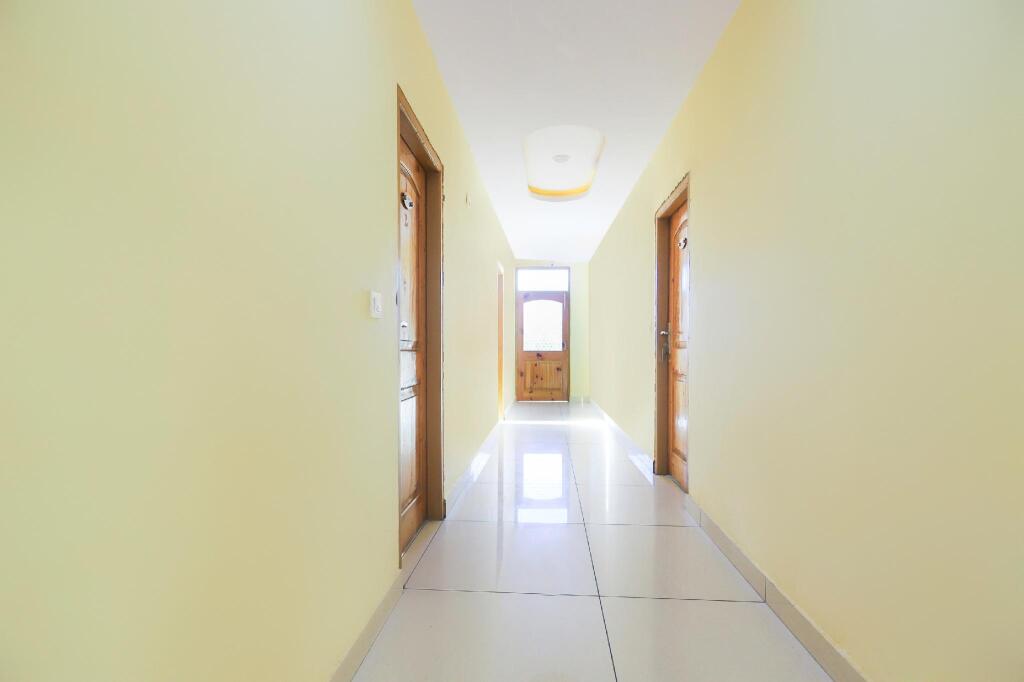 Кангра: FabHotel The Aryan