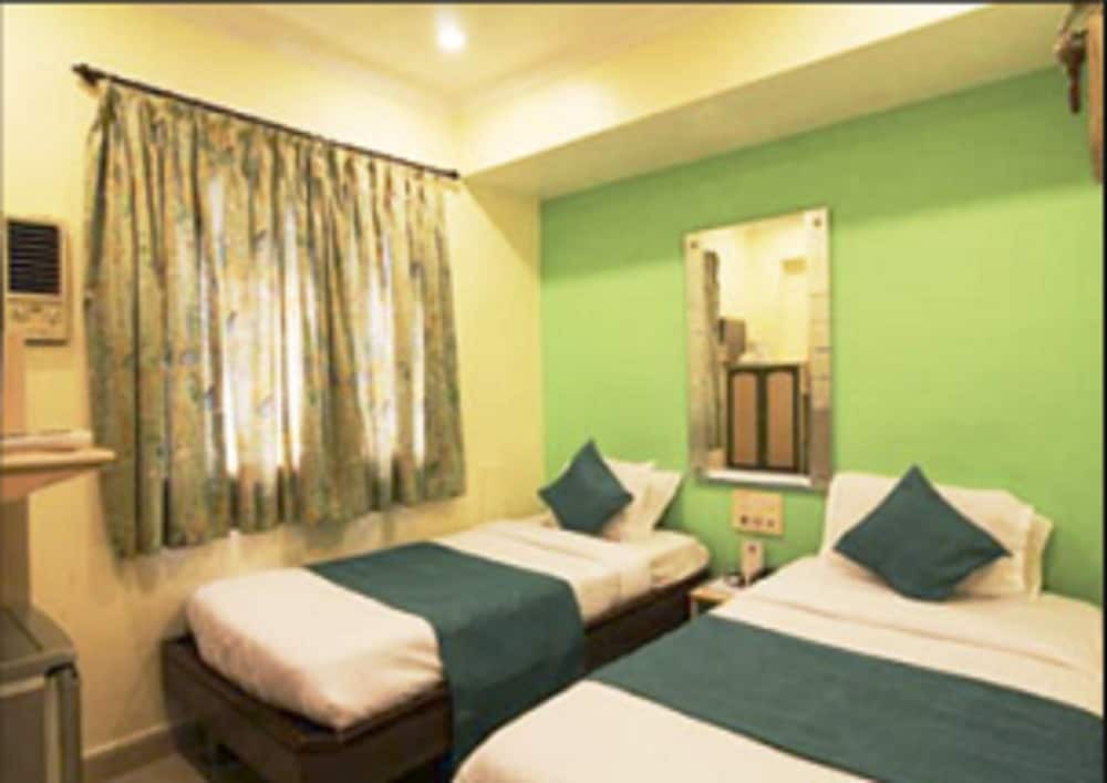 Лех: TIH Hotel City Palace