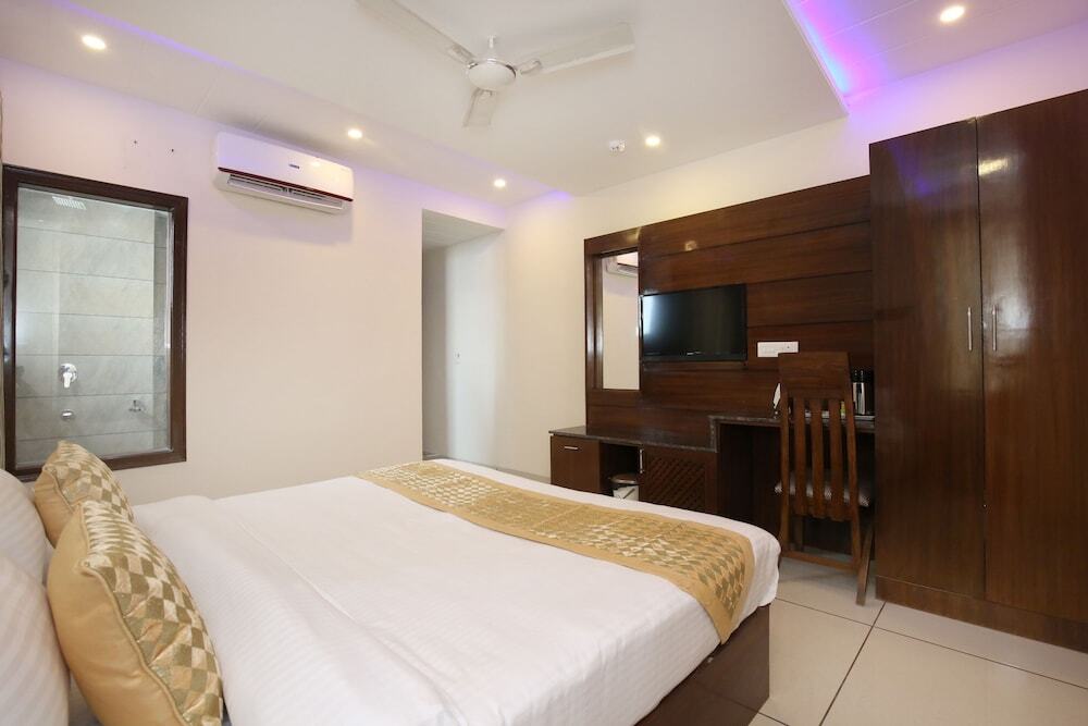Чандигарх: Hotel Silver Palm