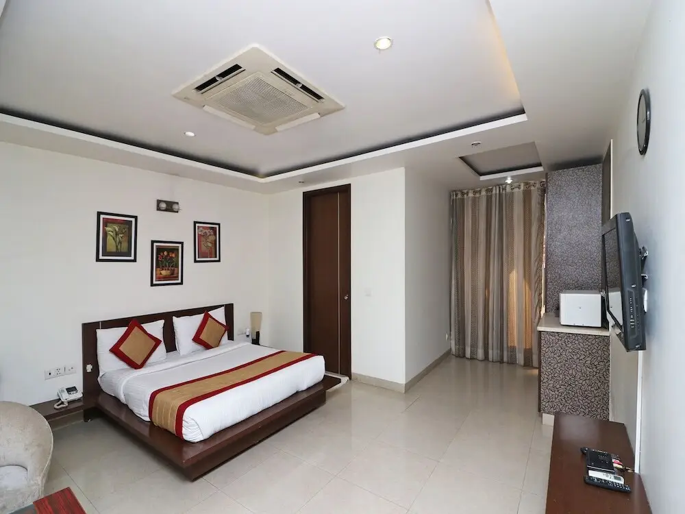Hotel Corporate House — фото 1