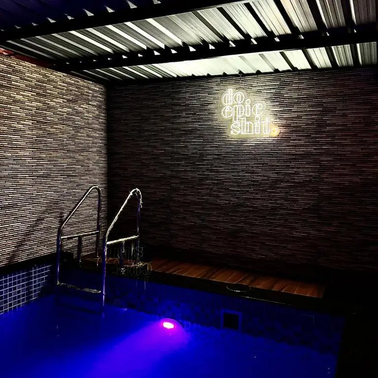 Лонавала: MOUNT BUNGALOWS - Mount Cottage Elite