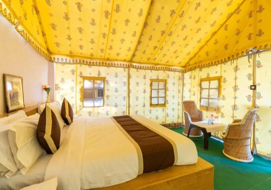 Джайсалмер: Luxury Golden Camp