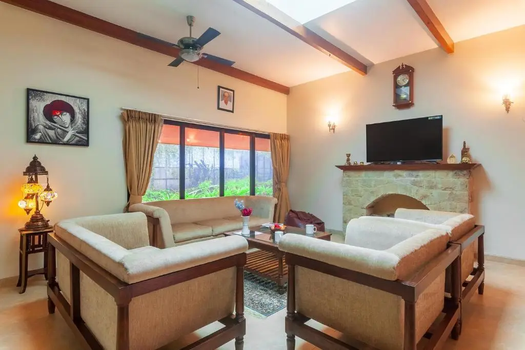 Лонавала: StayVista at Villa Verona