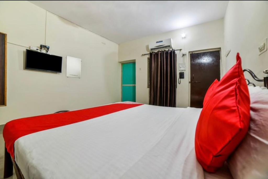 Бага: Bharat Guest House