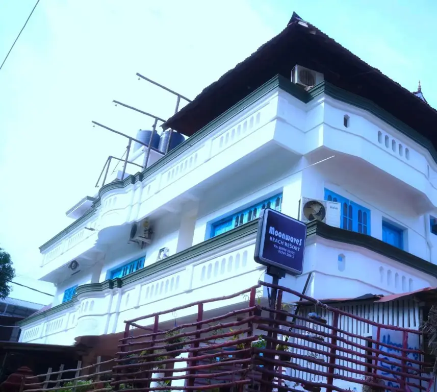 Варкала: Moon Waves Beach Resort