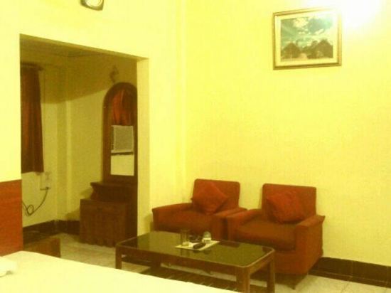 Агартала: Hotel Palace Inn