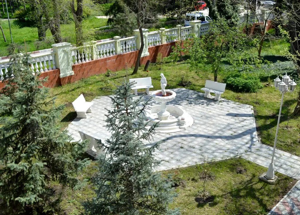 Феодосия: База Отдыха Светлая