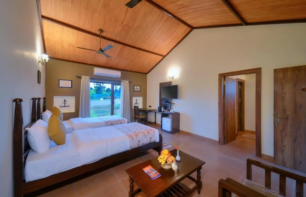 Баихар: Aranyak Resort Kanha