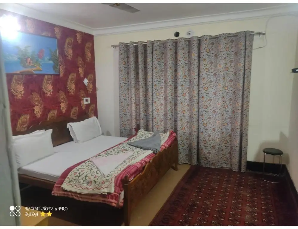 Шринагар: Eagle Resort