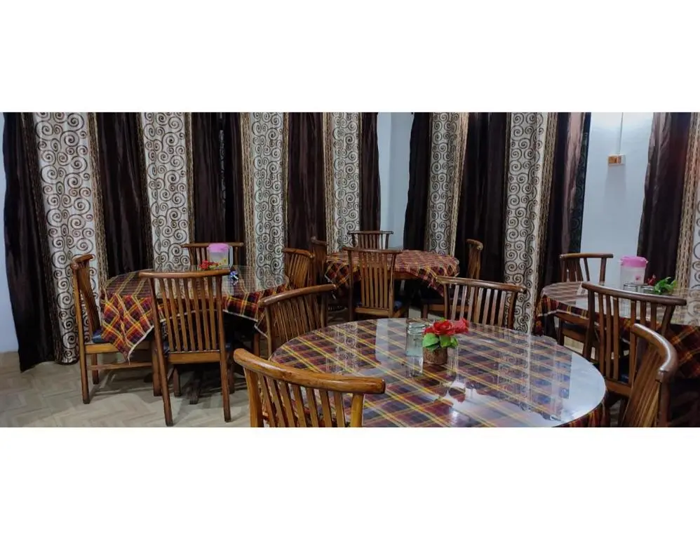 Шринагар: Eagle Resort