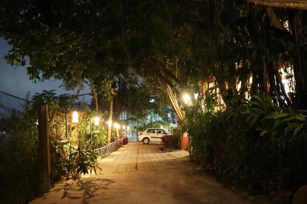 Шиллонг: OYO Flagship La Monte Inn