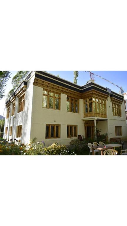 Yarol Guest House — фото 1