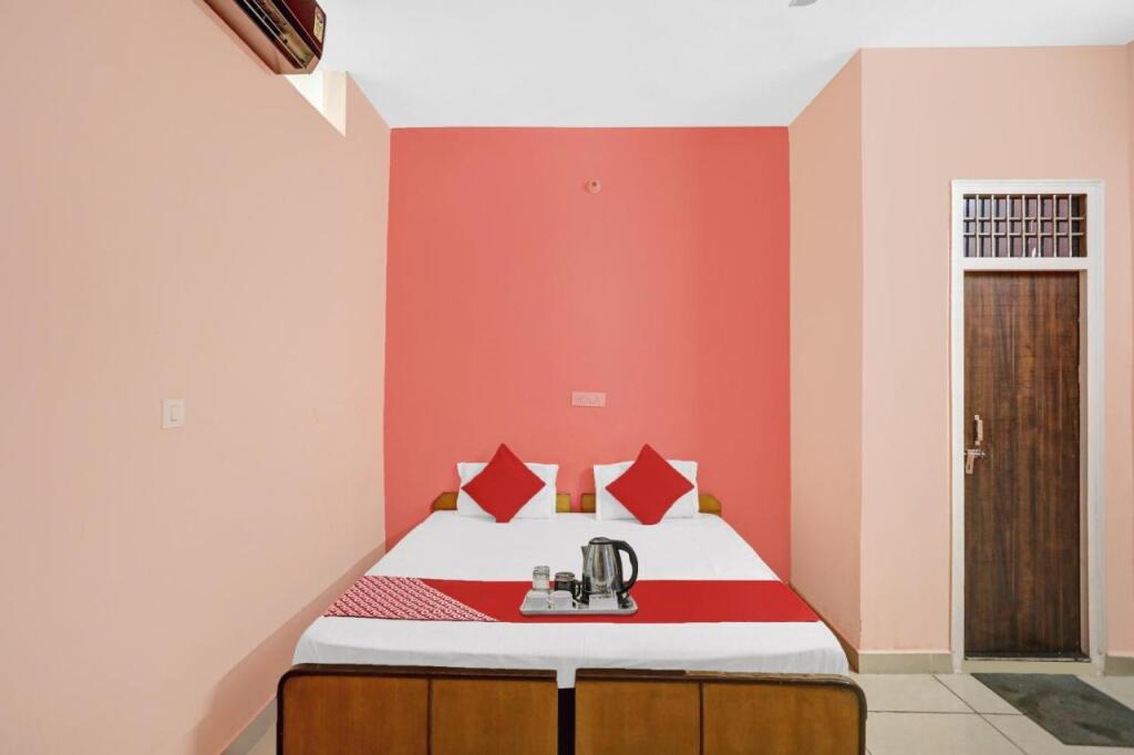 Алипур: OYO 84381 Hotel U b Inn